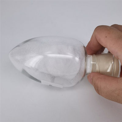 El β cristalino blanco Arbutin del polvo pela blanquear agentes en cosméticos